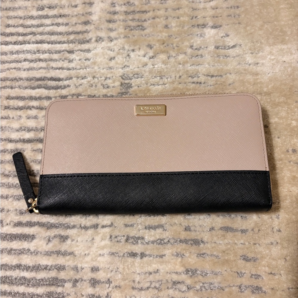 Kate Spade Black and pinkish cream Wallet